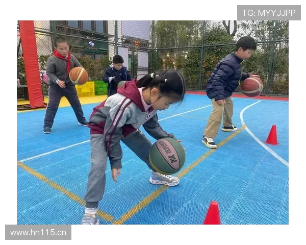 篮球规则解析：什么是“非法用手防守”及其判罚依据